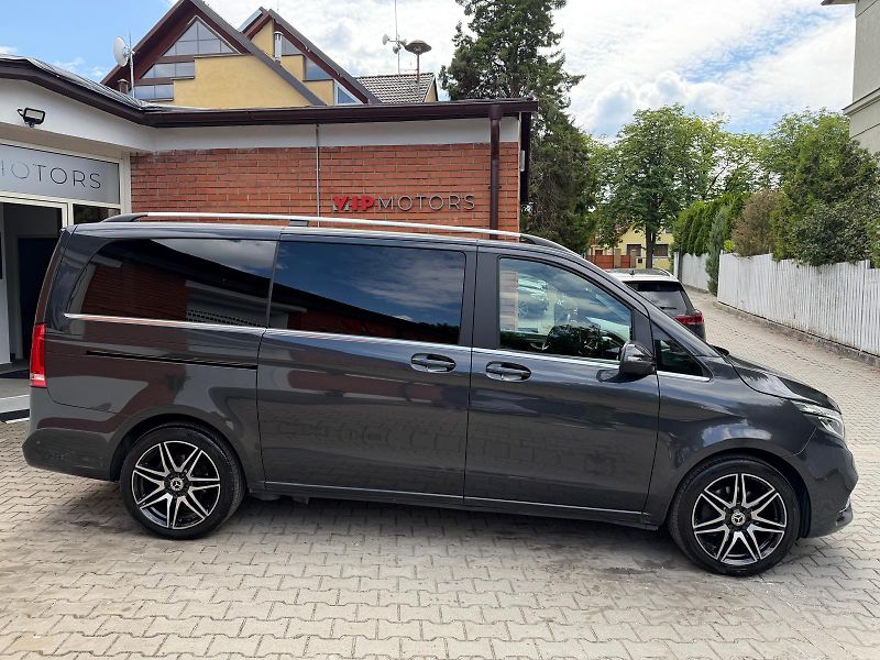 Mercedes-Benz Třídy V V300D-AMG-4M-AVANT-R19-NEZ.TOP - fotka 8 z 38