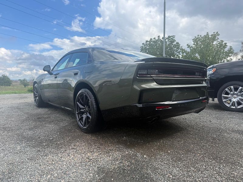 Dodge Charger (2026) SIXPACK SCAT PACK 4-DOOR - fotka 6 z 27