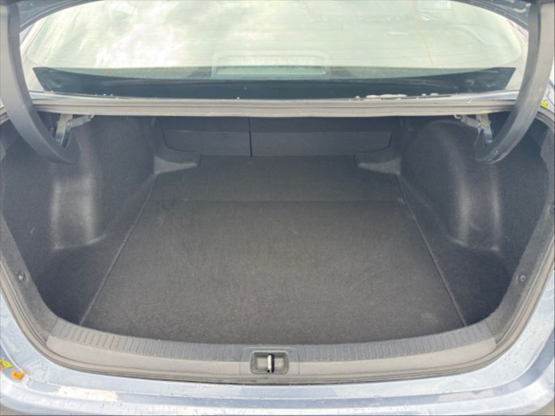 Toyota Corolla 1,5 DF Comfort - fotka 10 z 10