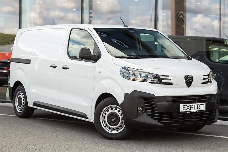 Peugeot Expert (2026) 2,2 BlueHDi 150 S&S MAN6 L3 - fotka 3 z 11