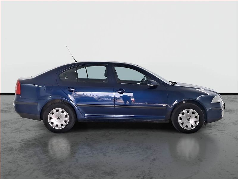 Škoda Octavia (2006) Ambiente Plus 2.0 TDI, Automat - fotka 6 z 20