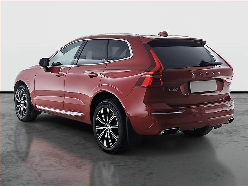 Volvo XC60 (2018) D4 AWD - fotka 4 z 24