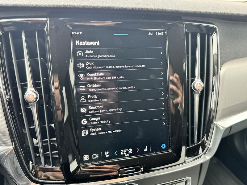 Volvo V90 T6 AWD PLUS DARK // 360 // TZ  - fotka 45 z 50