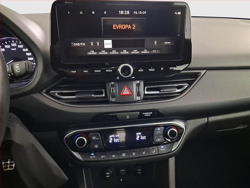Hyundai i30 (2023) N-Line 1.0 T-GDI, Serv.kniha - fotka 12 z 21
