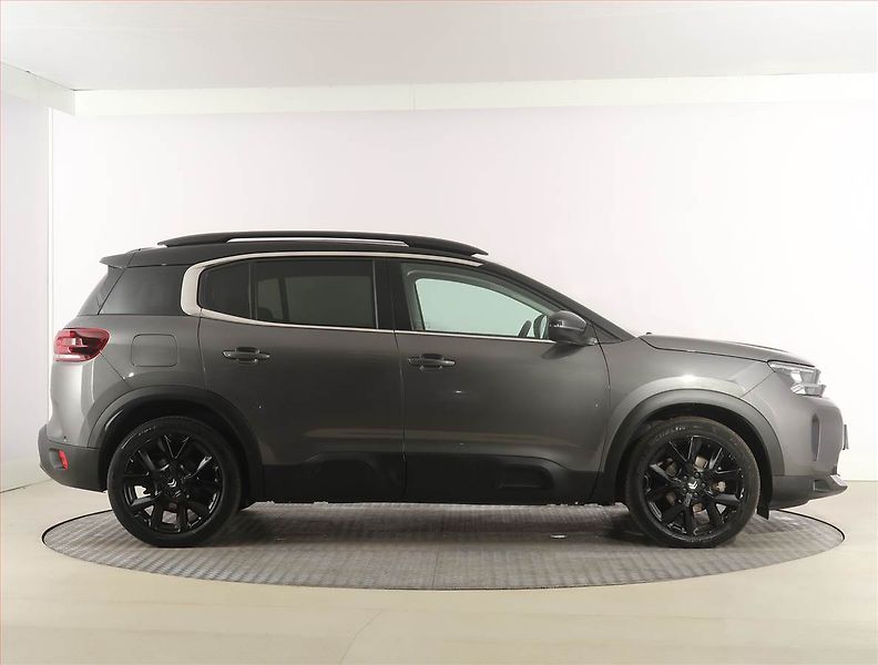 Citroën C5 Aircross (2023) BlueHDi 130 - fotka 6 z 29