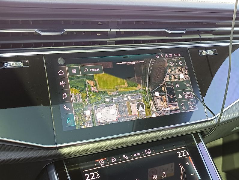 Audi RS Q8 4.0TFSI 441kW QUATTRO ČR DPH  - fotka 30 z 40