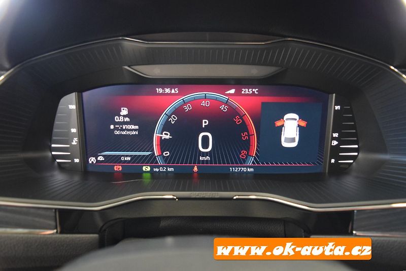 Škoda Superb 2.0 TDI STYLE MATRIX DSG    - fotka 51 z 66