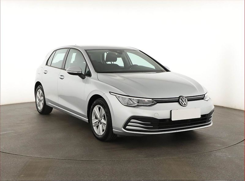 Volkswagen Golf (2020) Life 1.5 TSI, Serv.kniha - fotografie inzerátu