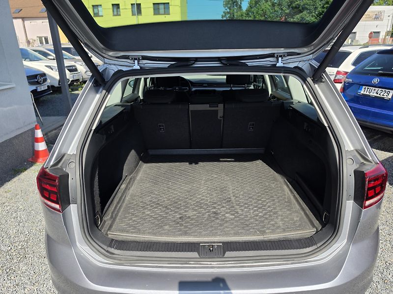 Volkswagen Passat 2.0 TDI DSG Led Masáže  - fotka 5 z 19