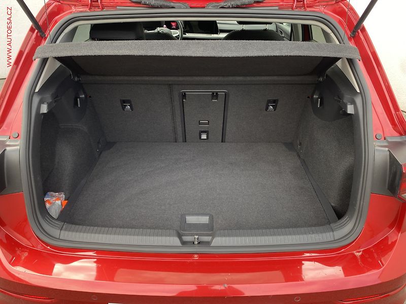 Volkswagen Golf (2020) 1.5 e-TSi, Style, DSG - fotka 7 z 19