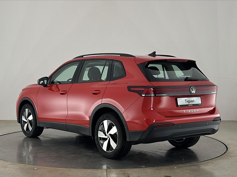 Volkswagen Tiguan (2026) SUV - fotka 19 z 36