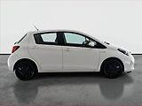 Toyota Yaris (2015) 1.5 Hybrid, Automat - náhled 6