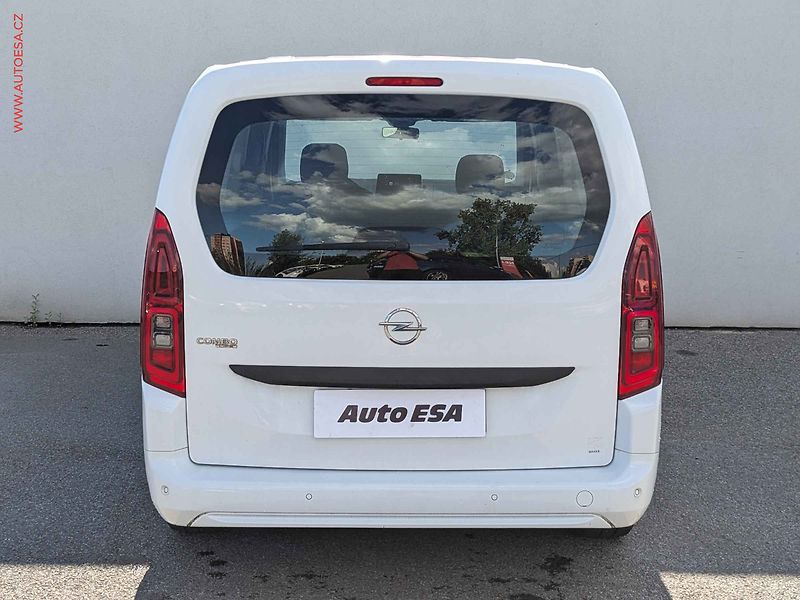 Opel Combo (2020) 1.5CDTi MAXi XL, Life, +kola - fotka 5 z 16