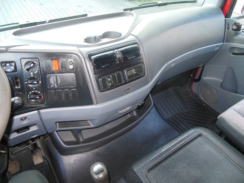 Mercedes-Benz Atego (2006) 1218, Ruka Palfinger PKK 8500 - fotka 35 z 38
