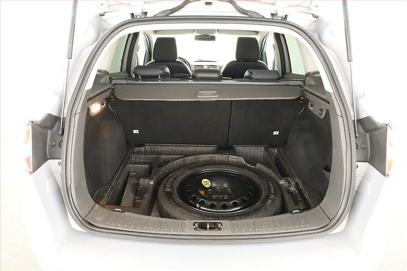 Ford Kuga (2011) 2.0 TDCi, nová STK - fotka 12 z 13