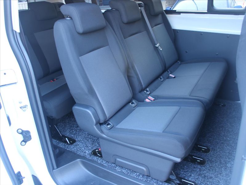 Toyota ProAce 2,0 D-4D 9míst L2 ČR 1.maj  Ko - fotka 12 z 22