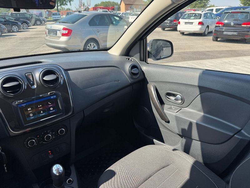 Dacia Sandero (2020) Access 1.0 TCE 54 KW - fotka 15 z 30