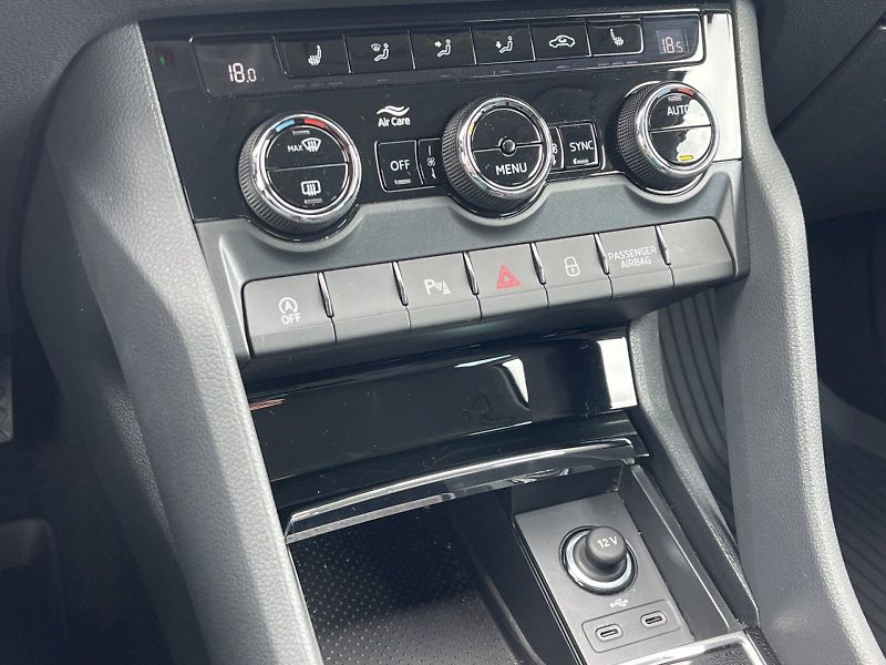 Škoda Karoq (2024) 1.5 TSI 110kW DSG Fresh - fotka 13 z 32