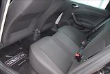 Seat Ibiza 1,2 i 66KW FR-LINE NÍZKÉ KM - náhled 15