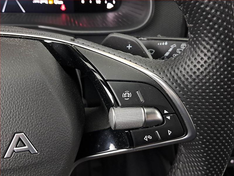 Škoda Scala (2025) 1.0 TSI, DRIVE, AUTOMAT, DPH - fotka 18 z 20