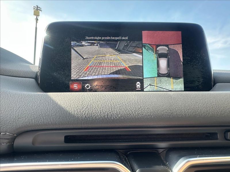 Mazda CX-5 2,5 G194 AWD AT Revolution Top - fotka 27 z 31