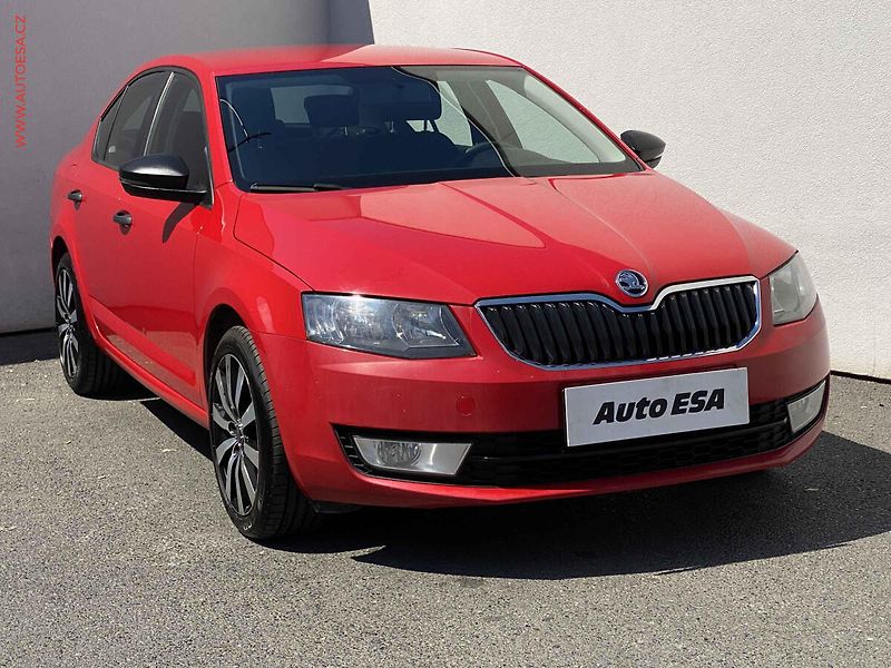 Škoda Octavia (2015) 1.6TDi, ČR, AC, tažné - fotografie inzerátu