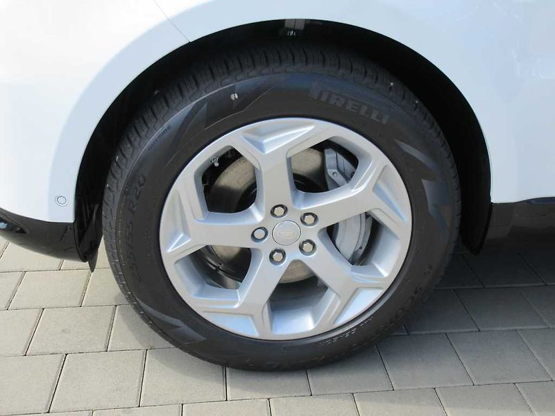 Land Rover Range Rover Sport 3,0 SDV6 HSE D250 4x4 aut. - fotka 2 z 46