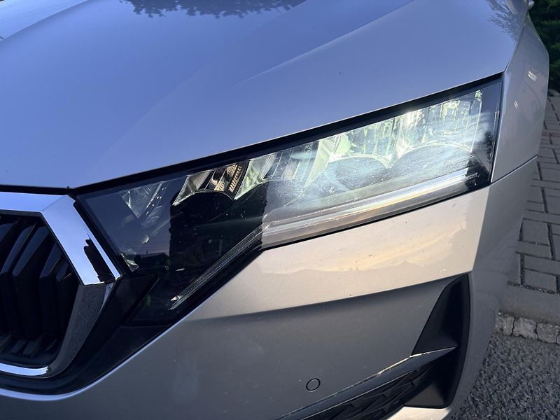 Škoda Octavia 2.0 TDI DSG LED VIRTUAL - fotka 5 z 53