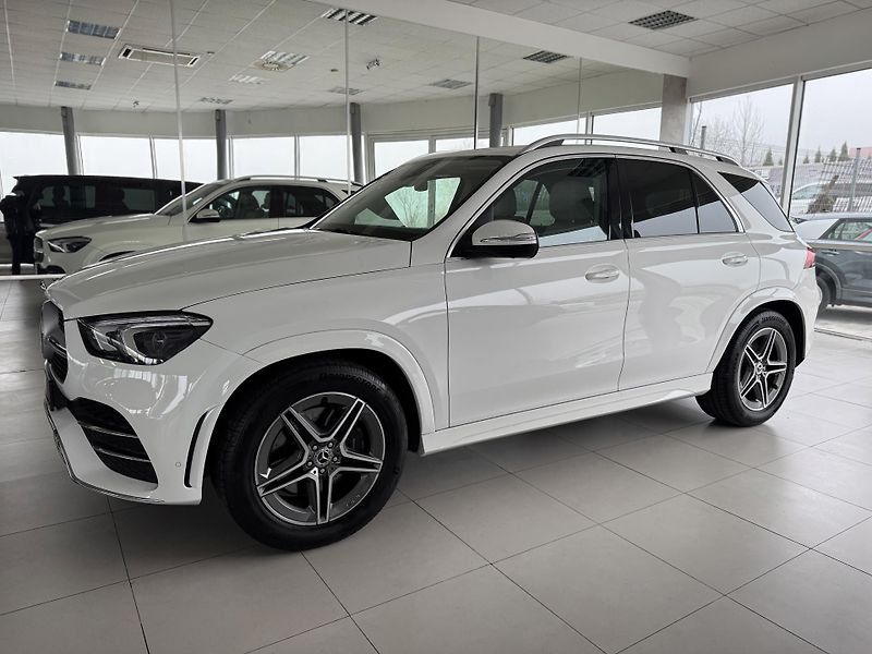 Mercedes-Benz GLE 300d 4M*AMG*AirMatic*REZERVACE - fotka 8 z 38