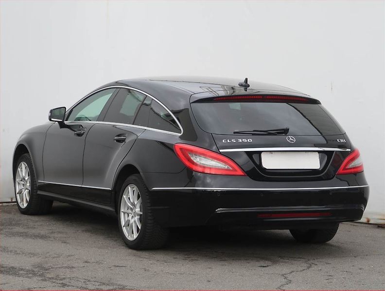 Mercedes-Benz CLS (2013) 350 CDI, Automat, Kůže, Navi - fotka 4 z 20