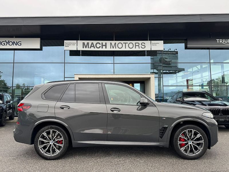 BMW X5 40d xDrive Masáže Ventilace Ne - fotka 4 z 18