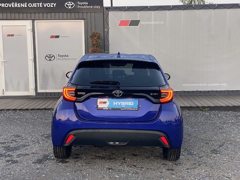Toyota Yaris 1.5HEV, ČR, Style, DPH - fotka 6 z 16