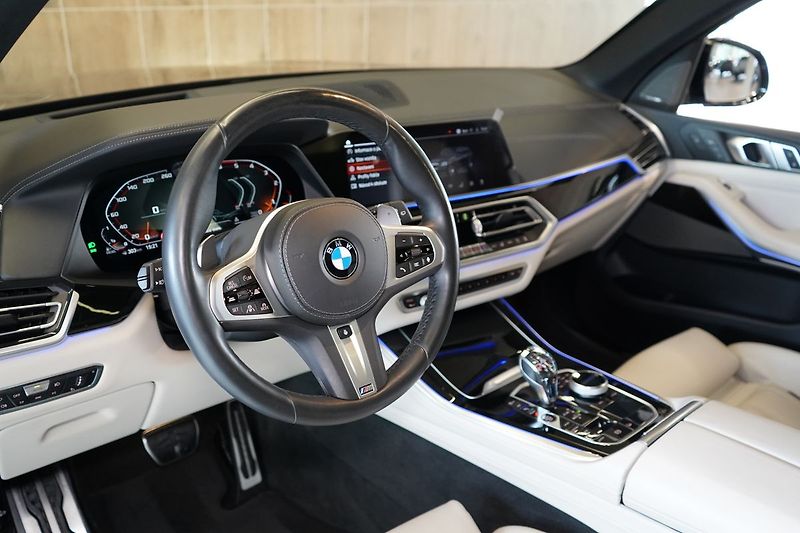 BMW X5 M50d xDrive, Renegade Widebody - fotka 18 z 50