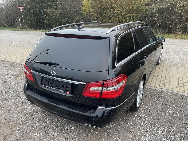 Mercedes-Benz Třídy E (2011) 250cdi T 4M 150kw - fotka 17 z 49