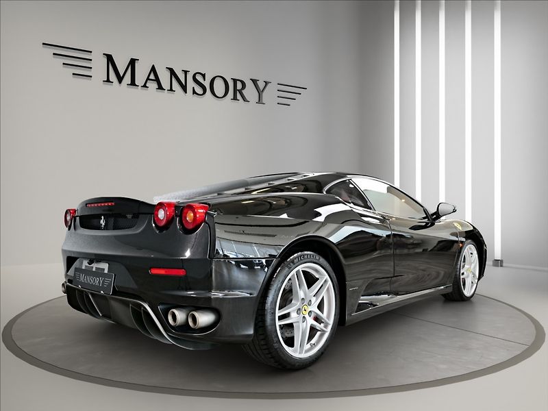 Ferrari F430 4,3 F1 V8 - fotka 5 z 18