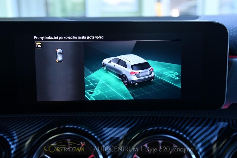 Mercedes-Benz Třídy A A 35 AMG 4MATIC AERO - fotka 48 z 55