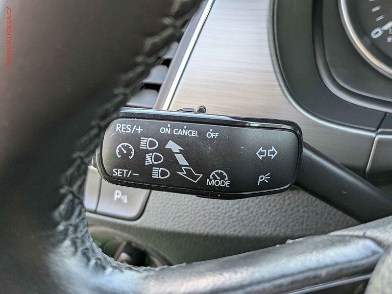 Škoda Fabia (2016) 1.2 TSi, 2.maj,ČR, Style - fotka 13 z 15