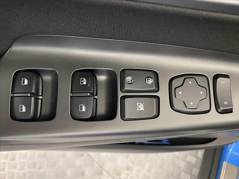 Hyundai Kona 1,0 T-GDI 88kW Style - fotka 12 z 24