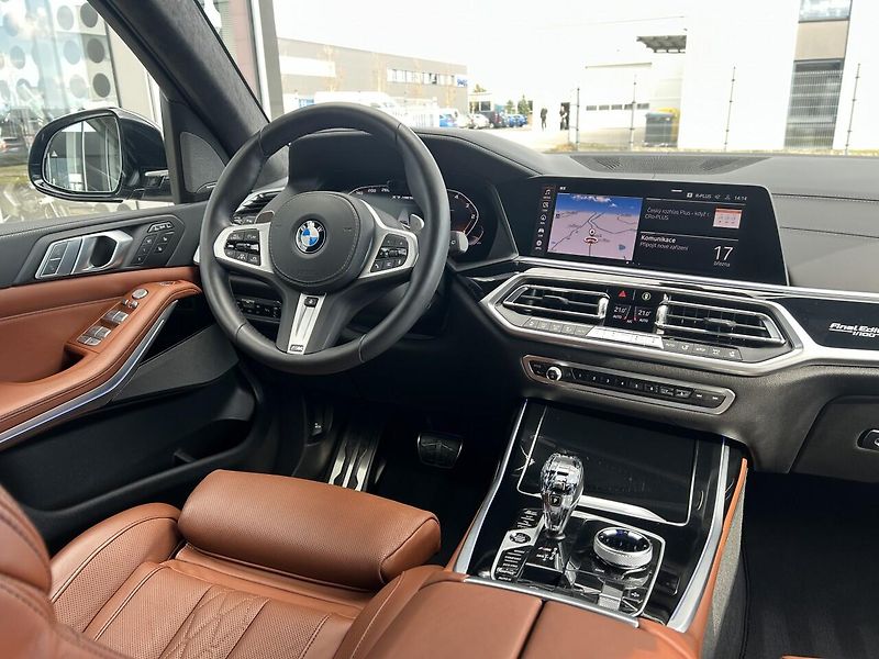 BMW X7 M50D Final Edition 1/100 - fotka 13 z 39