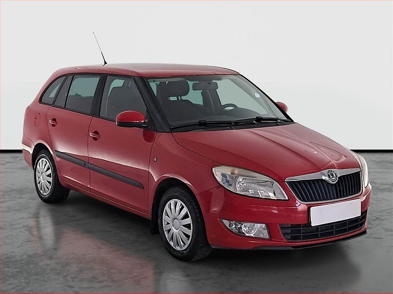 Škoda Fabia (2011) 1.2 TSI, nová STK, Tažné - fotografie inzerátu