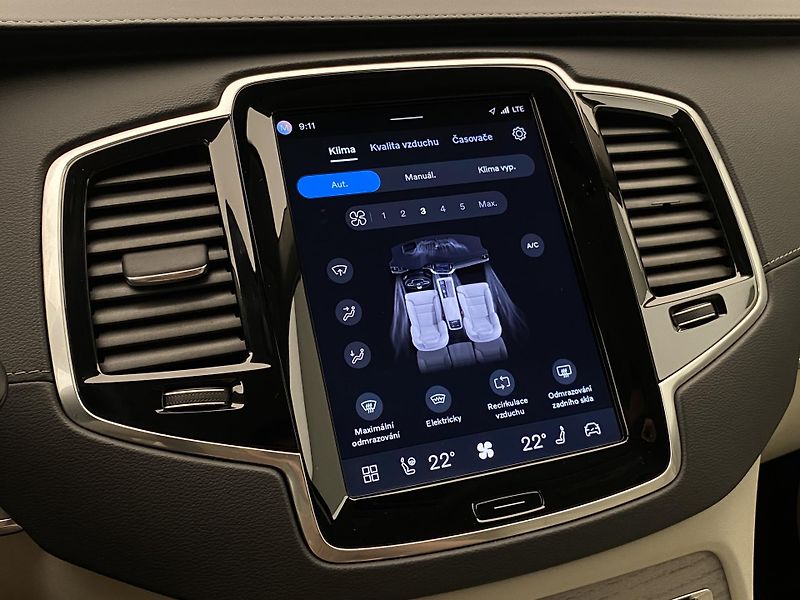 Volvo XC90 B5 AWD BRIGHT PLUS AUT CZ 7m - fotka 45 z 64