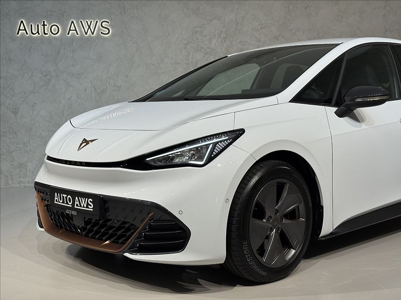 Cupra Born 150kW LED Tepelko Kamera - fotka 5 z 50