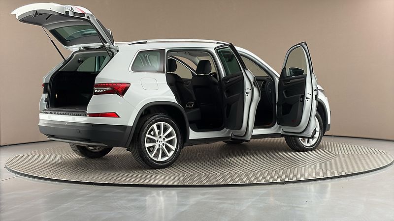 Škoda Kodiaq 2.0 TDI DSG 4x4 Style - fotka 6 z 28