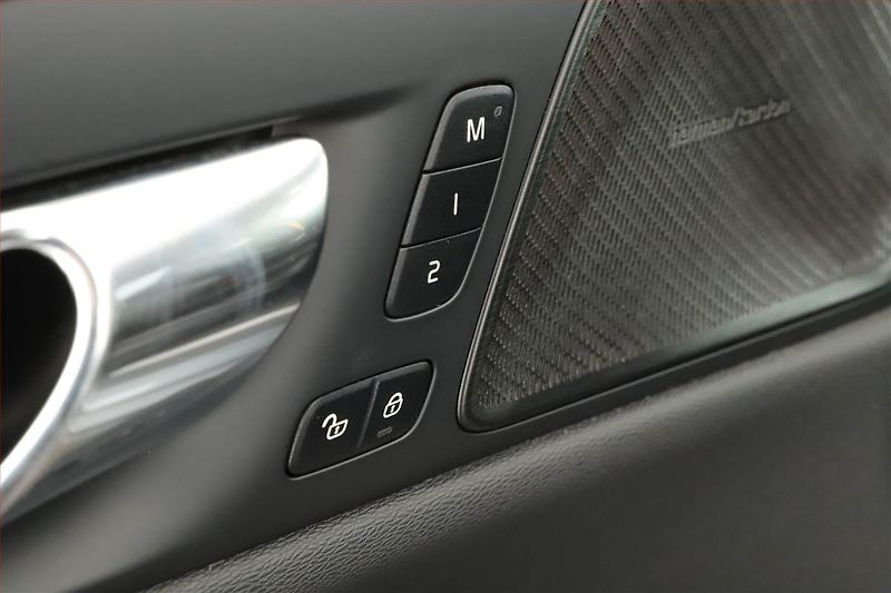 Volvo V60 (2020) T8 Polestar - fotka 10 z 20