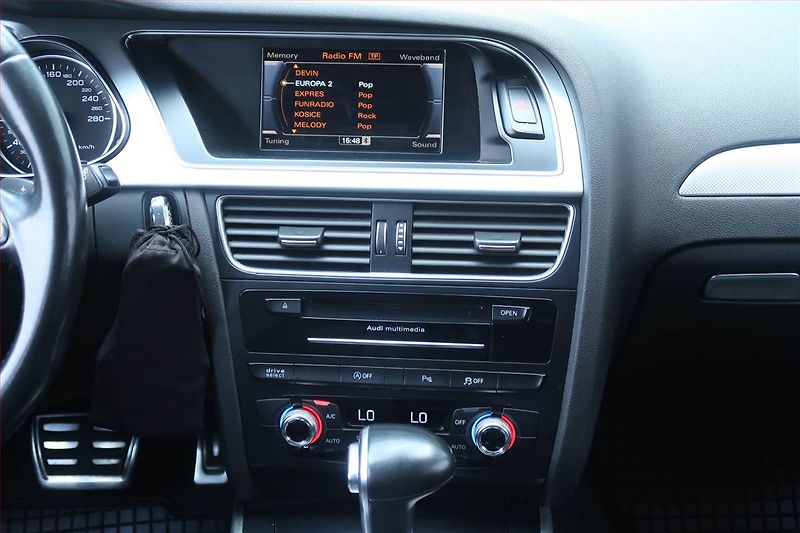 Audi A4 (2015) 2.0 TDI, Automat, Serv.kniha - fotka 12 z 23