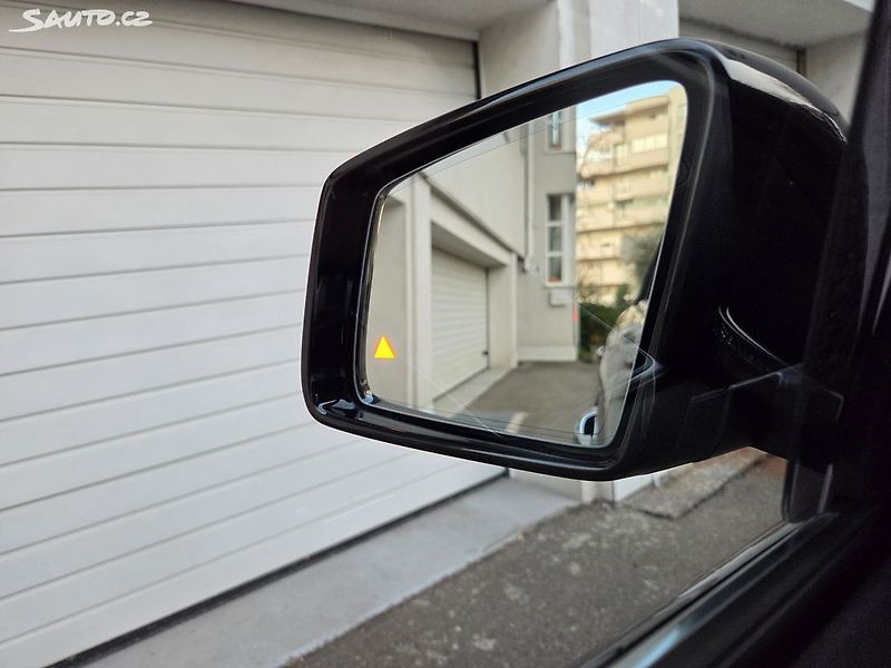 Mercedes-Benz GLE (2019) 400 TOP STAV naj 24 tis.km. - fotka 44 z 48