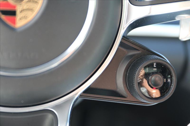 Porsche Panamera 2,9 343KW, DPH, ČR,4 E-HYBRID - fotka 31 z 77