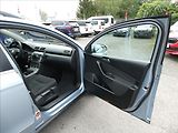 Volkswagen Passat 2,0 TDi 103kW Comfort,NAVI,TZ - náhled 18