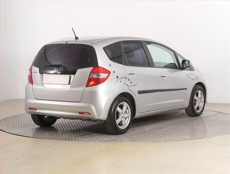 Honda Jazz (2011) 1.2 i-VTEC, Serv.kniha - fotka 5 z 15