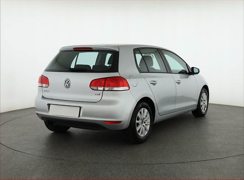 Volkswagen Golf (2010) 1.4 TSI, po STK, jezdí výborně - fotka 5 z 16